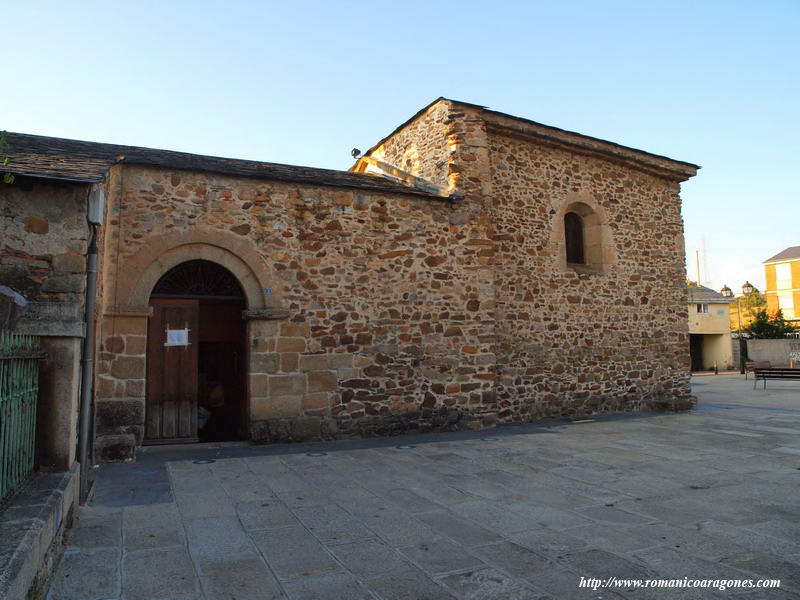 LADO SUR DEL TEMPLO
